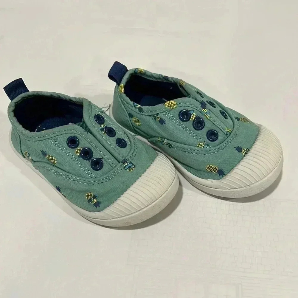 Cat & Jack baby shoes